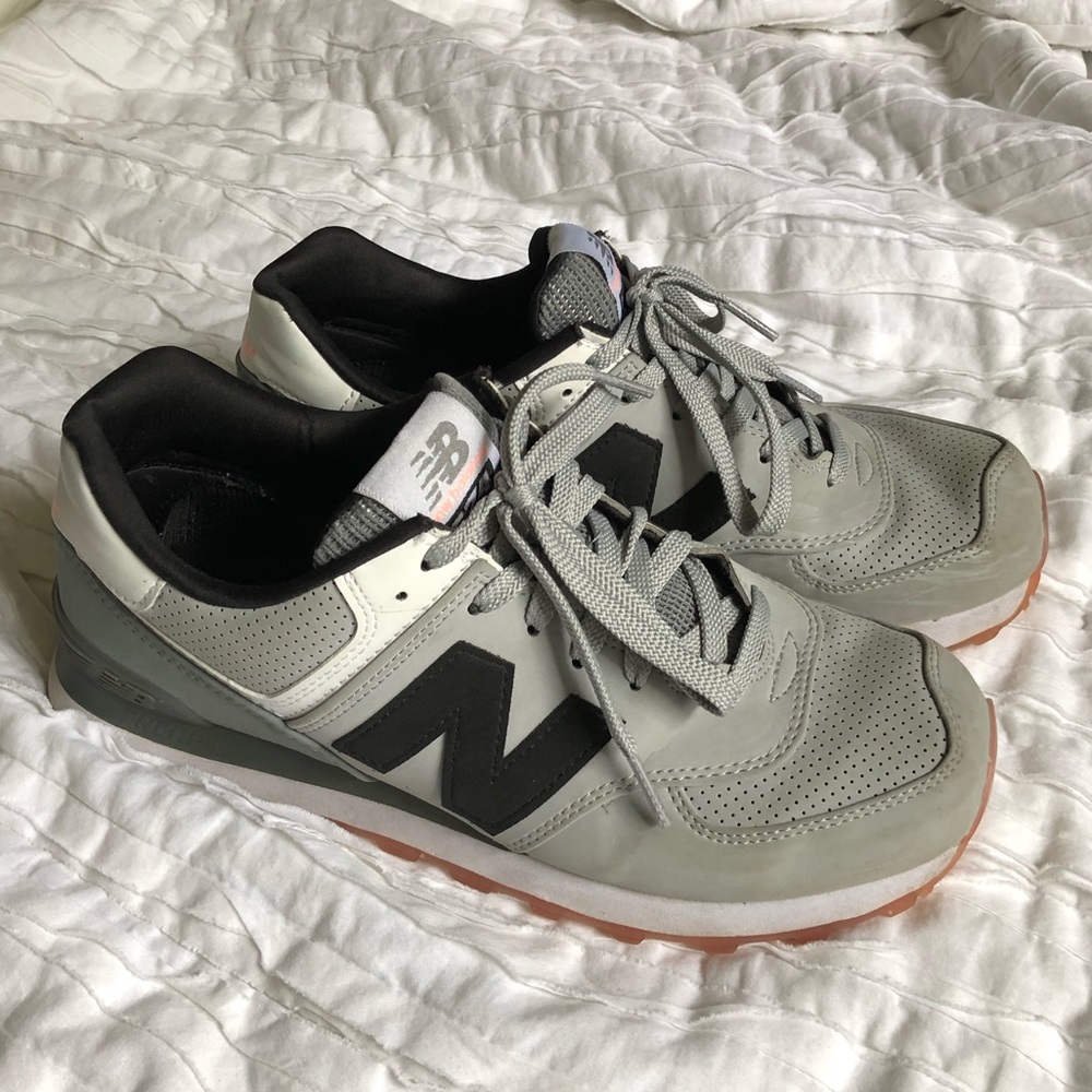 New Balance 574 grey/black/pink